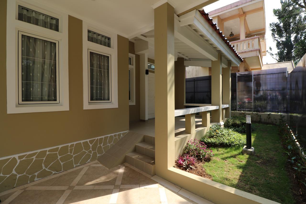 Diyar Villas Puncak R7-3 Εξωτερικό φωτογραφία